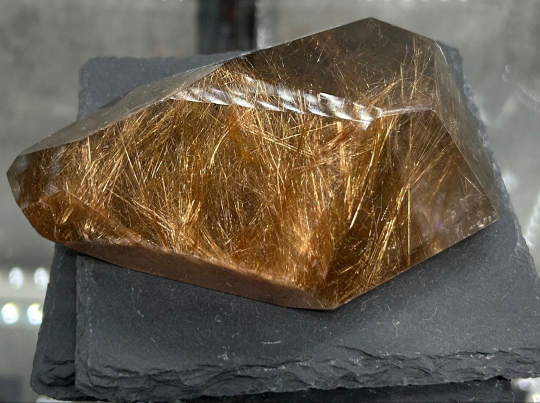 ルチルクォーツ原石　349g