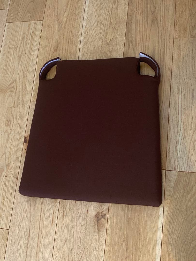 35個セット　座いす　クッション　シートクッション　ガーデンウエディング