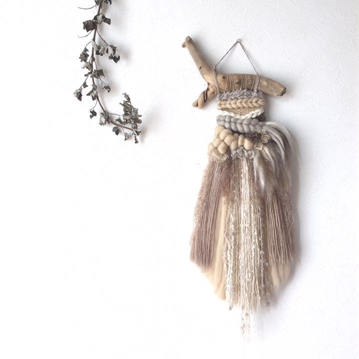 SALE!!! タペストリー 『please give me a name』