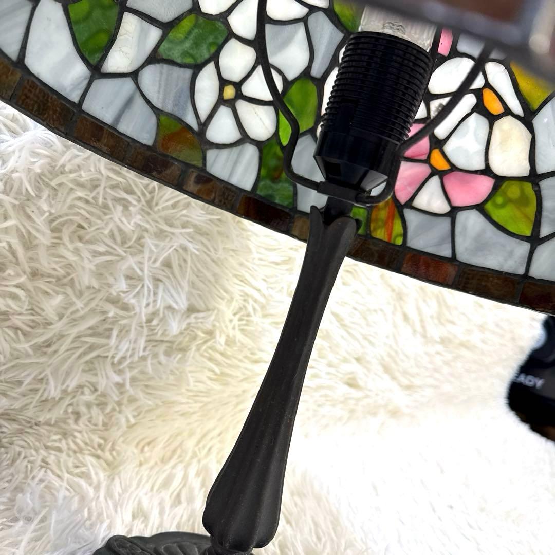 アンティーク　レトロ　ステンドグラス テーブルランプ 照①