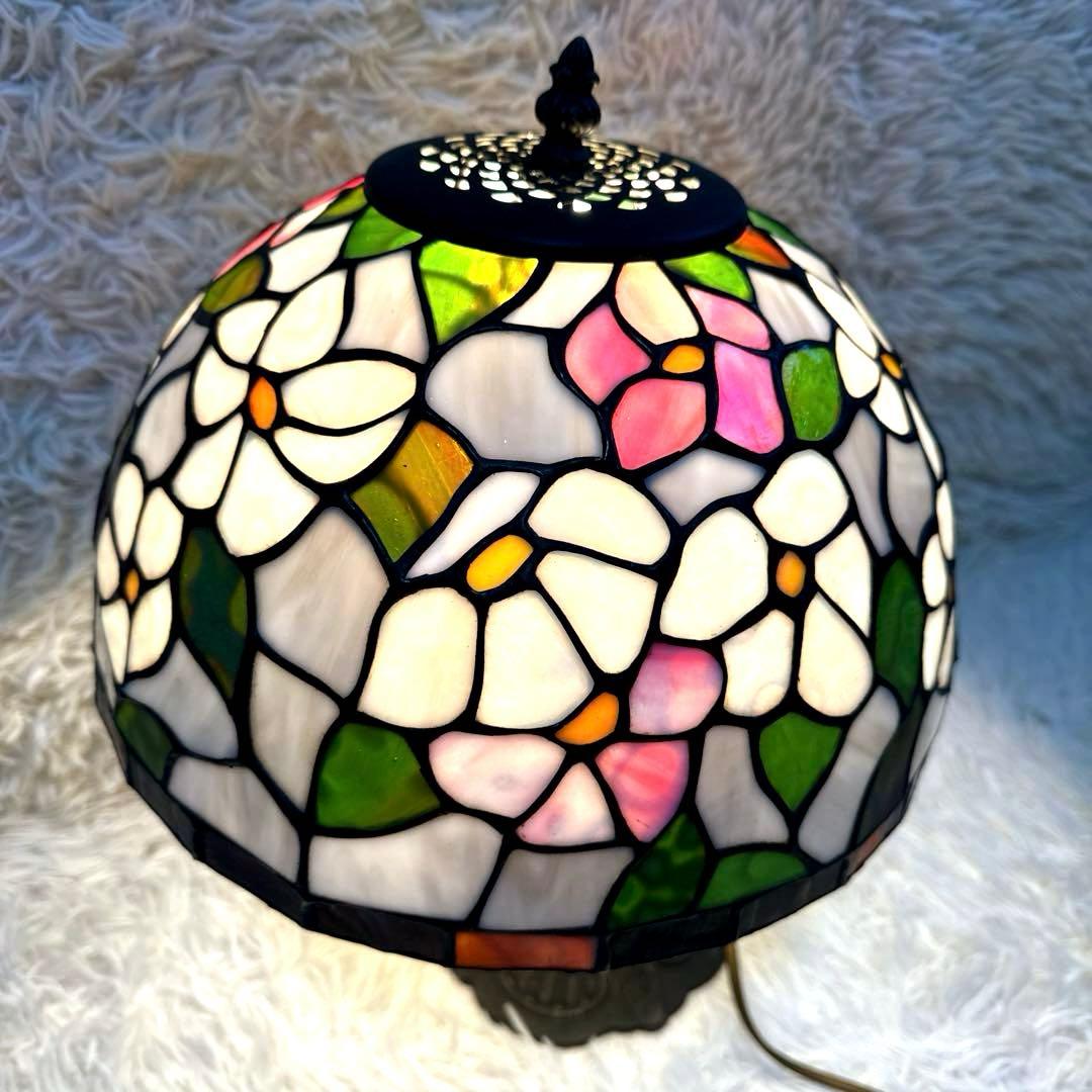アンティーク　レトロ　ステンドグラス テーブルランプ 照①