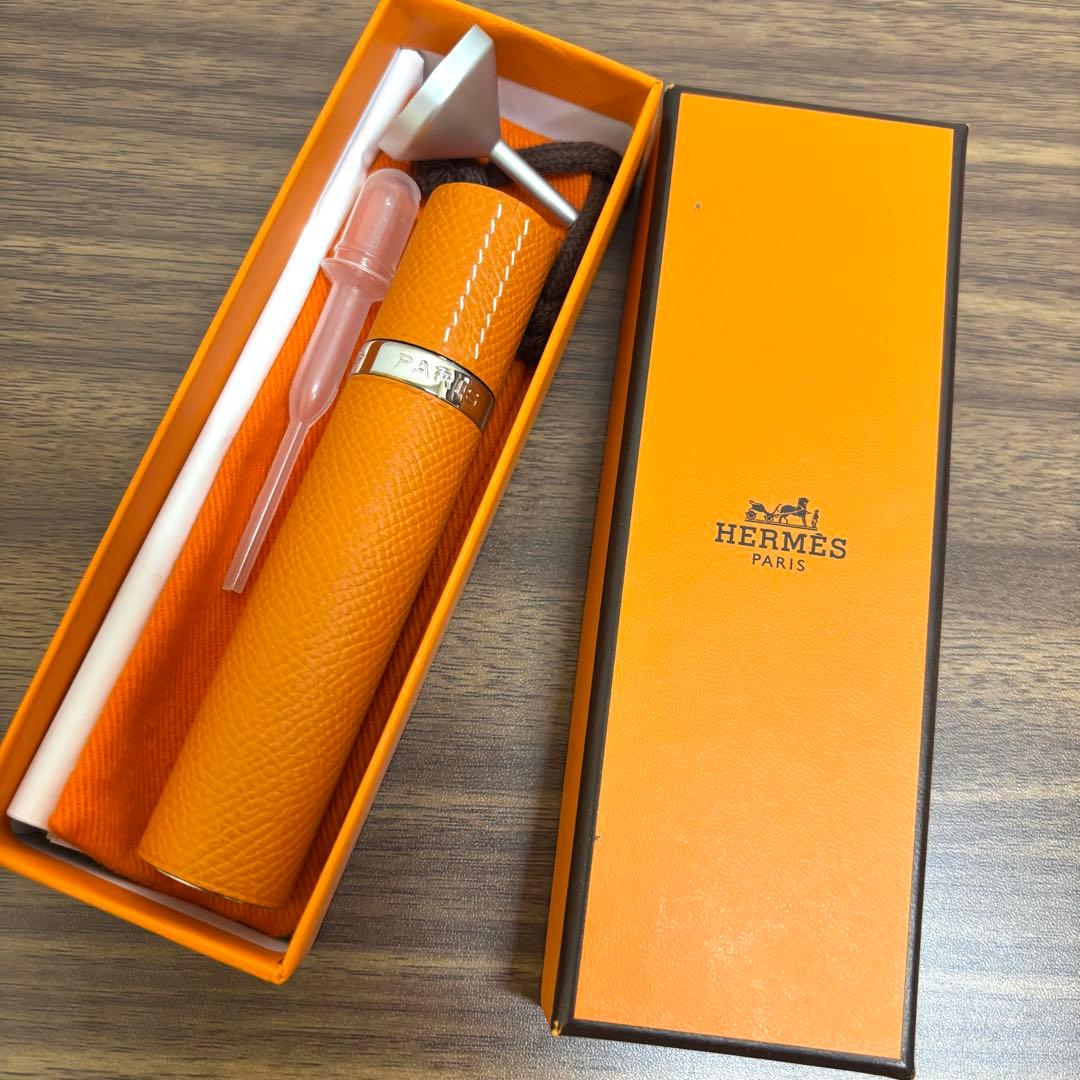 【未使用保管品】HERMES エルメス アトマイザー　レフィラブル　香水ケース