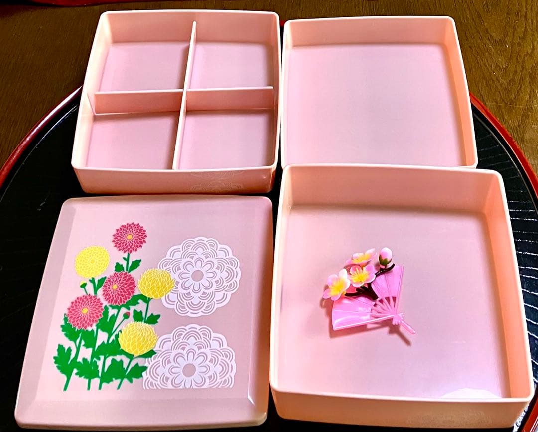 お雛様　ひな祭り　五名様用 美濃焼　庫山　菱形小皿　お椀 有田焼小皿　ガラス小鉢