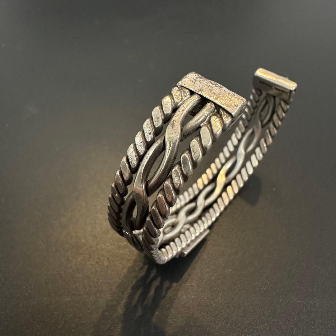 Navajo アンティーク バングル パイロットマウンテン 1940S