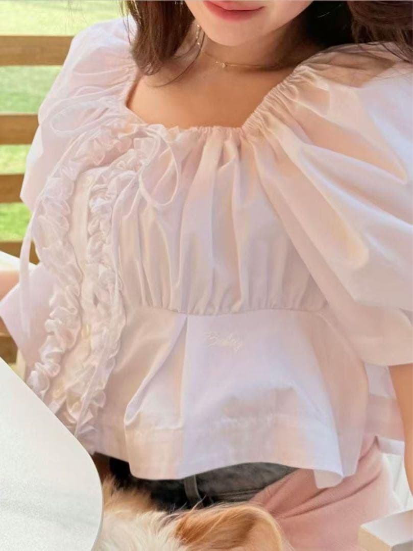 トップス Bibiy. CYNTHIA CROPPED BLOUSE