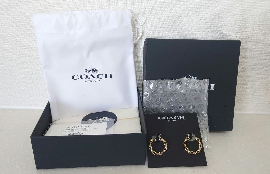 COACH チェーン フープ ピアス