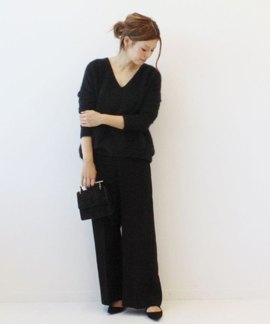 M*様 ドゥーズィエムクラス FUWAシャギー Vネック ニット ブラック