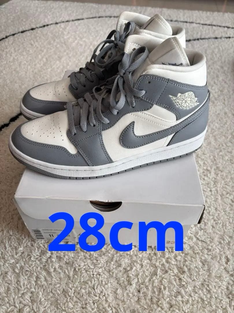Air Jordan 1 Mid グレー/ホワイト