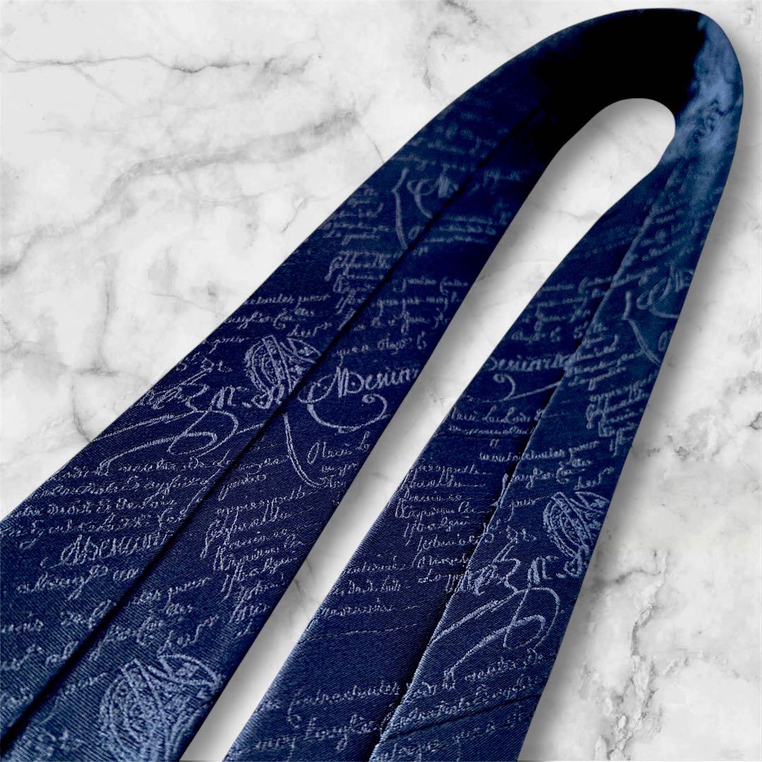✨未使用✨大人気即完売品✨ベルルッティ　カリグラフィー　ネイビー　ネクタイ