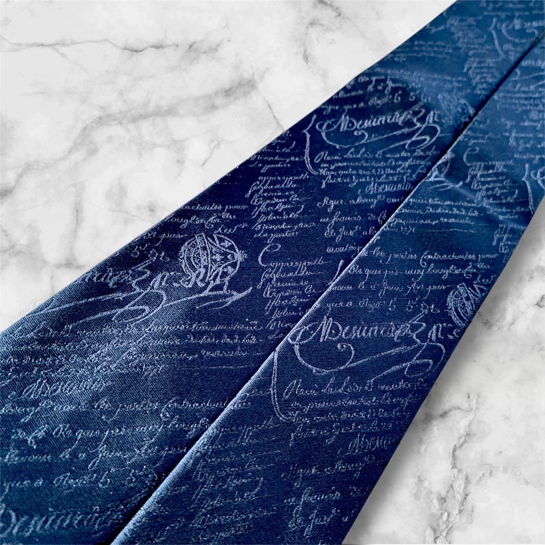 ✨未使用✨大人気即完売品✨ベルルッティ　カリグラフィー　ネイビー　ネクタイ
