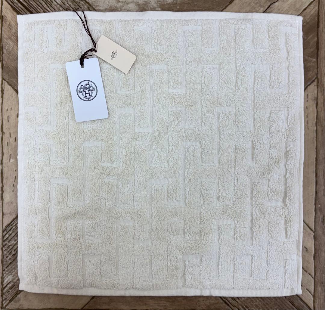 エルメス ハンドタオル2枚セット【未使用ですが折り畳みシワあり】13000円引き