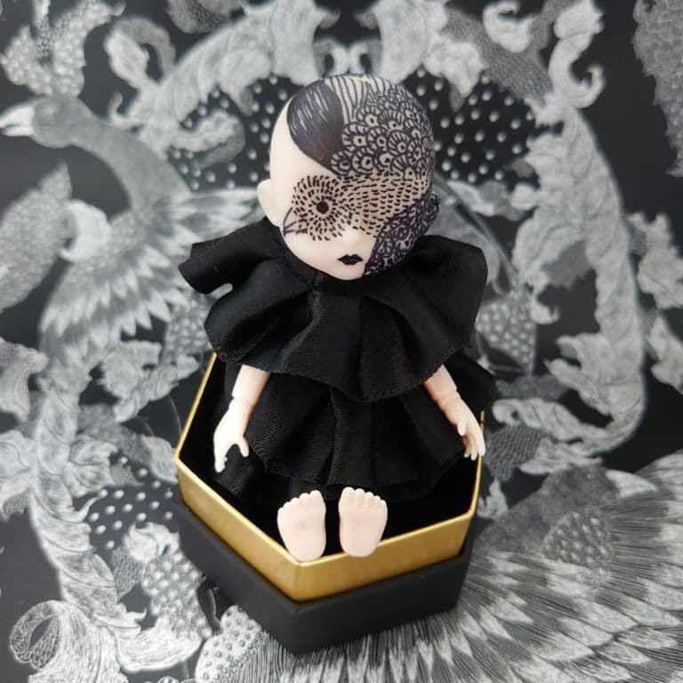 ドールミニヘッド　鳥【ヘッド+六角形の箱】※ボディ・背景は付属しません