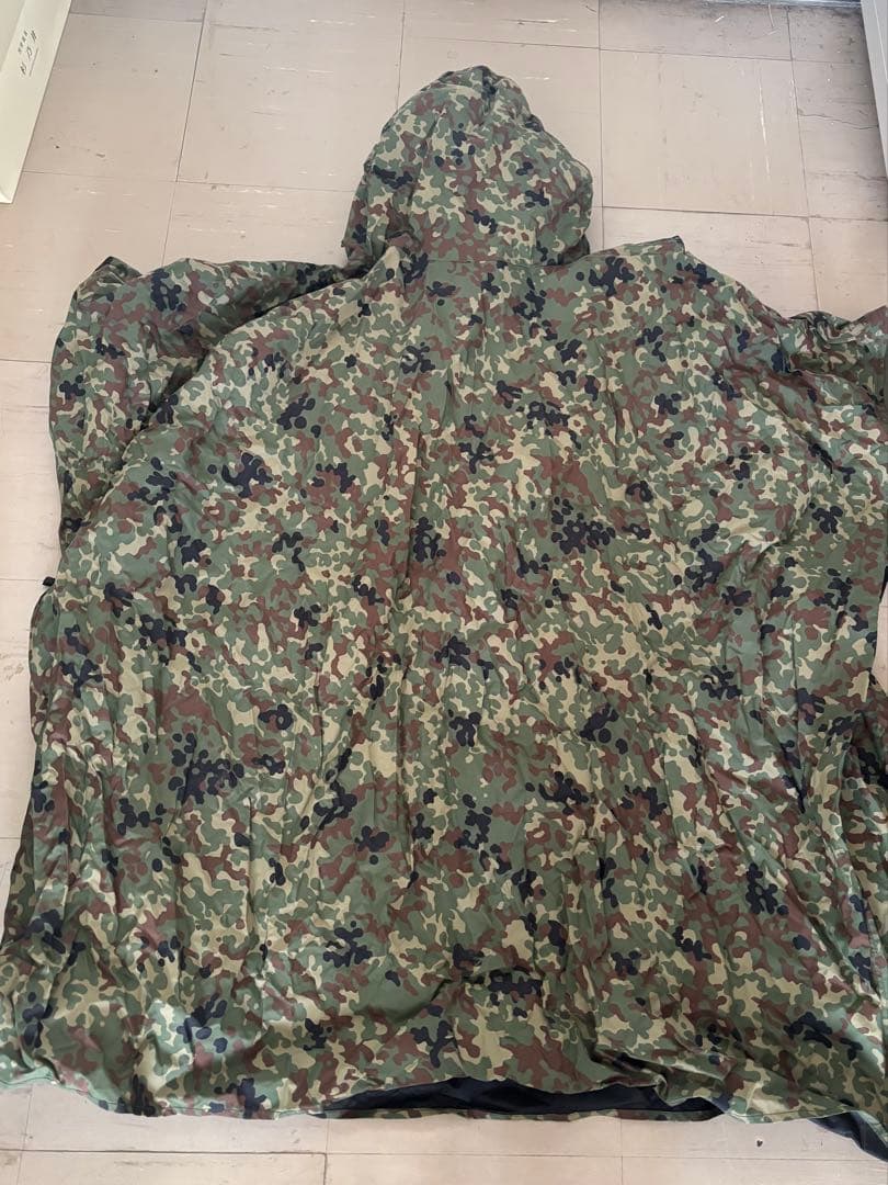 遮光ポンチョ　空挺ポンチョプロモンテ PUROMONTE アンアクター