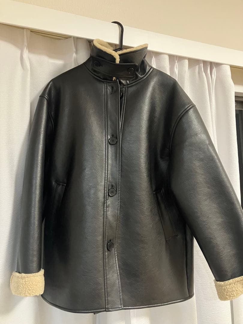 ブラックレザージャケット ボア襟
