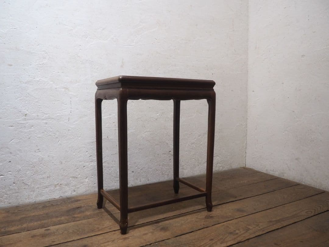 1271 レトロなサイドテーブル　展示台　陳列台　花台　骨董　アンティーク　古木