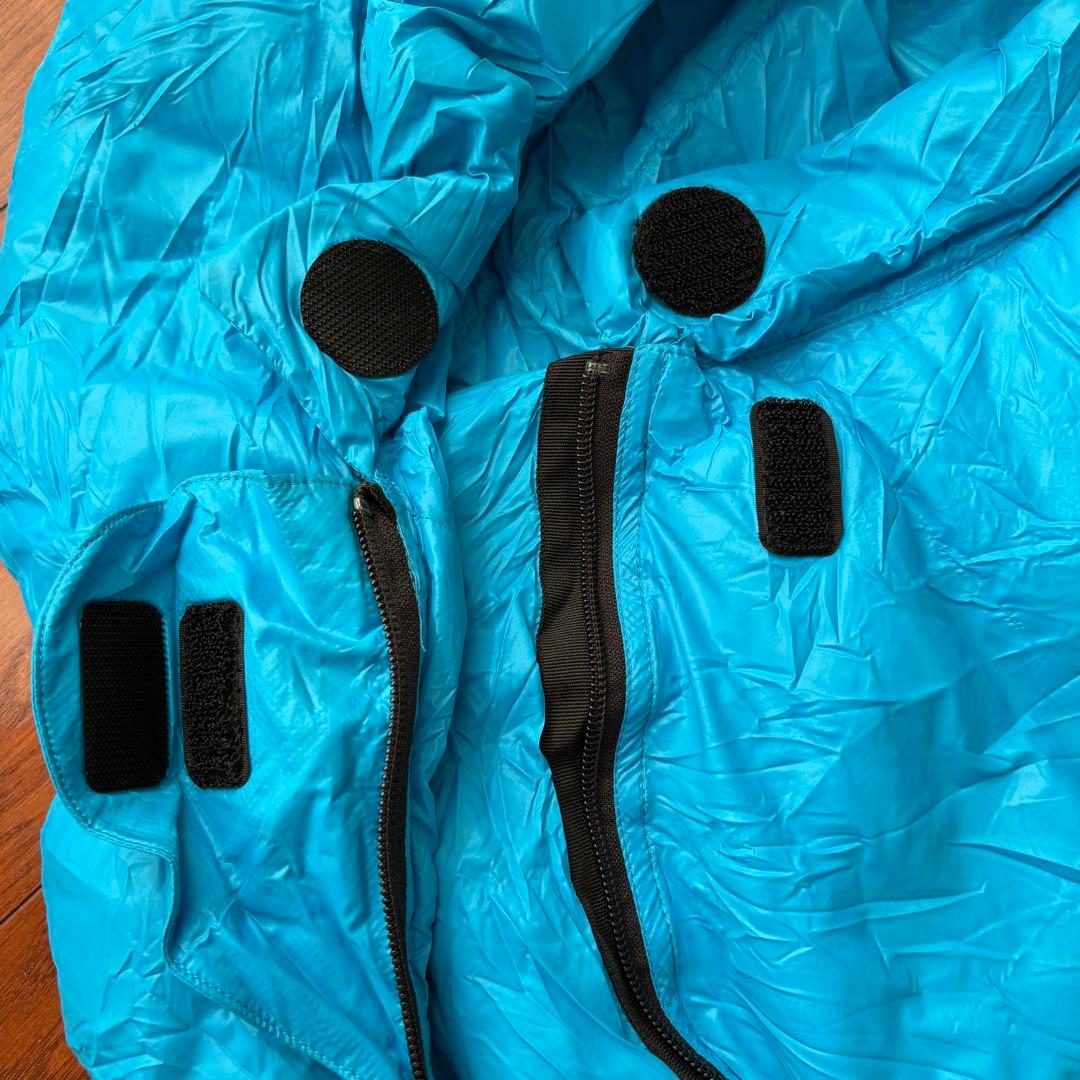 SOOMLOOM 1000gダウン寝袋 シュラフ　マミー型