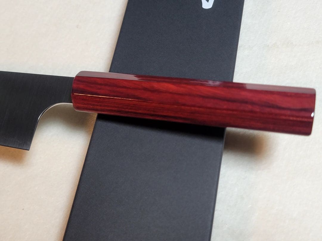 小林包丁SG2 磨き 赤パッカー柄 牛刀210㎜
