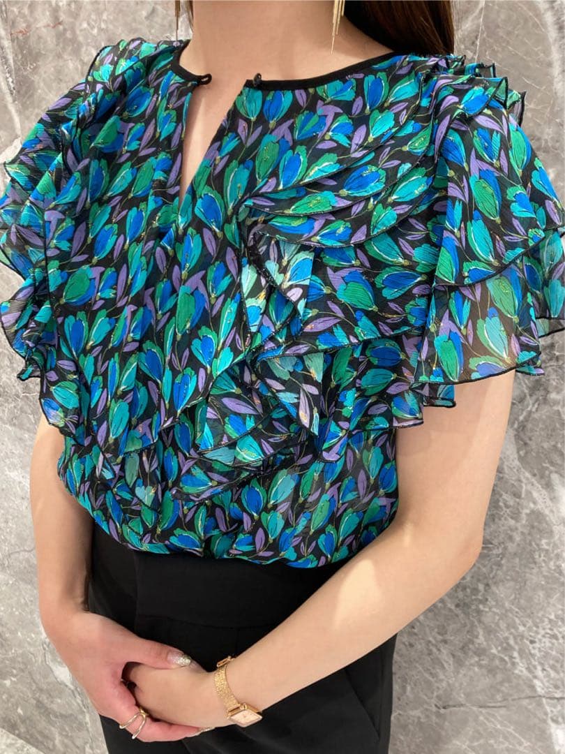 アルアバイル　ルルウィルビー リーフプリントフリルブラウス