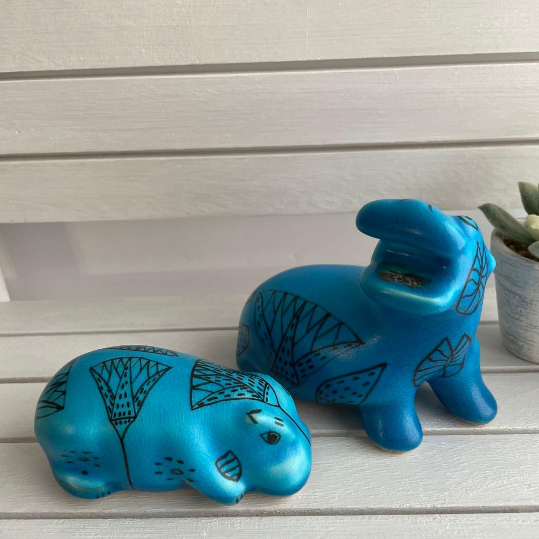 ニューヨーク メトロポリタン美術館 青いカバ WILLIAM MMA