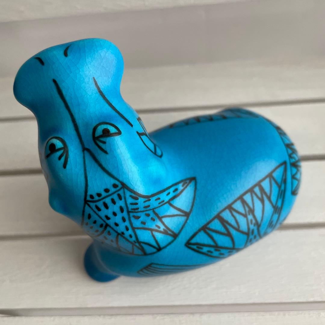 ニューヨーク メトロポリタン美術館 青いカバ WILLIAM MMA