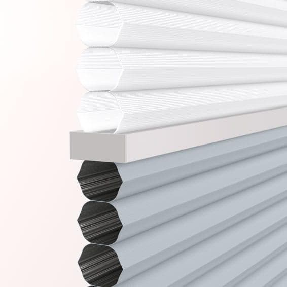 未使用　ハニカムシェード　スカイブルー 104×160