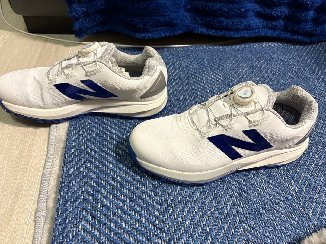 New Balance UGB1001H スパイクレスシューズ