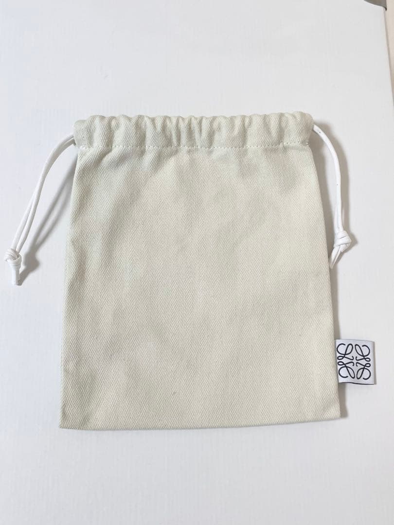 【美品！早い者勝ち！】LOEWE ロエベ アップル 林檎 バッグチャーム