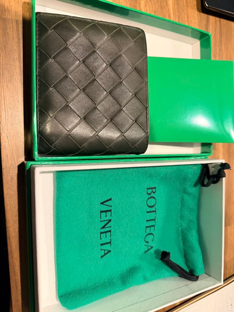 【限定値下げ】BOTTEGA VENETA 二つ折り財布 ブラック イエロー
