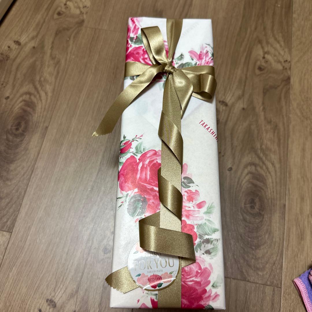 森伊蔵、花柄リボン付き焼酎ギフト