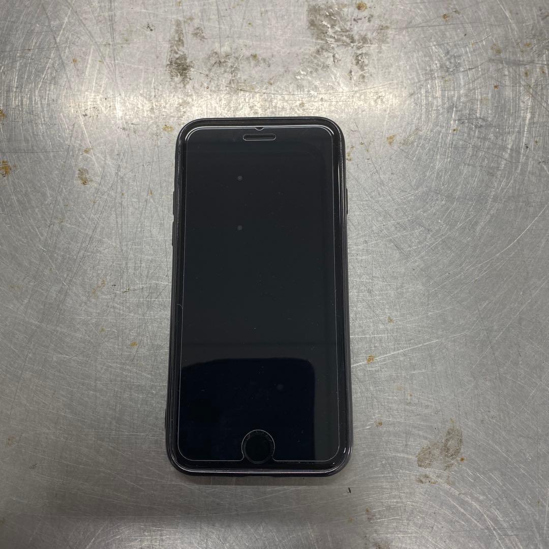 iPhone 8スペースグレー　バッテリー100%64GB