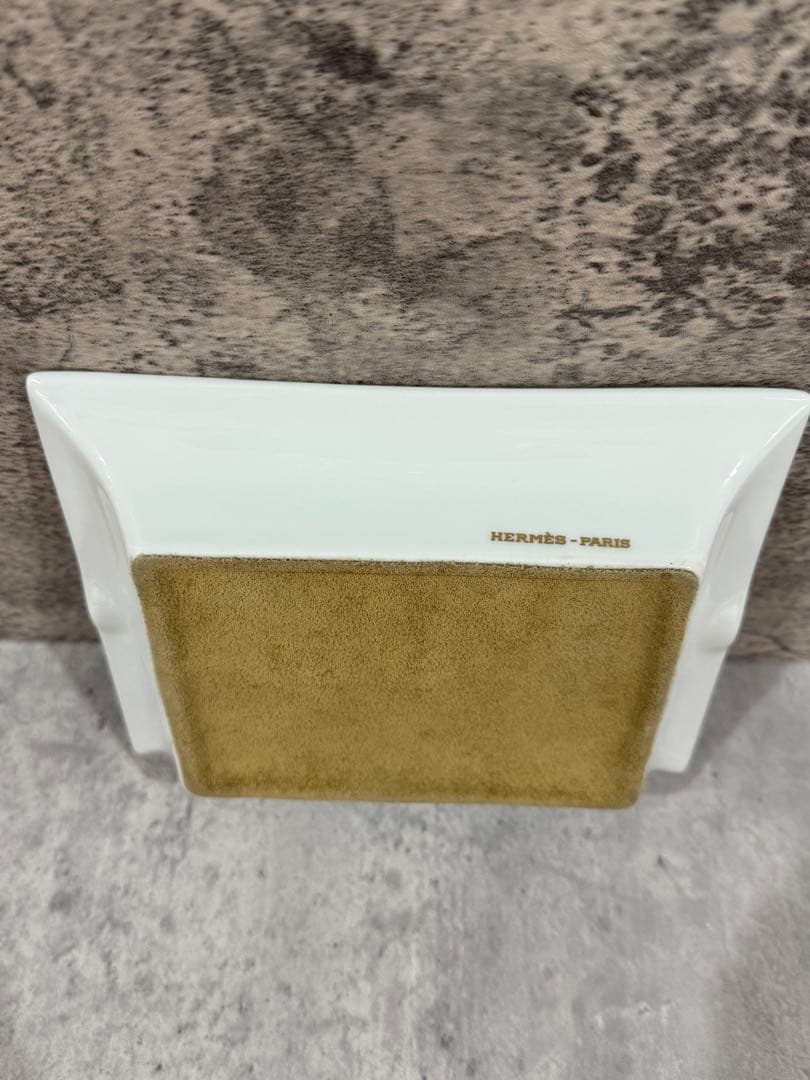 【美品】HERMES エルメス　灰皿　アッシュトレイ