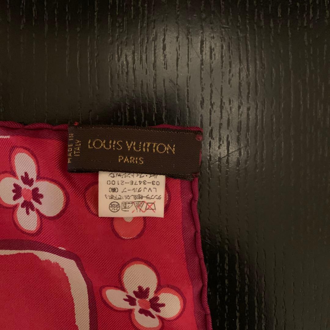 ジュンコ　LOUIS VUITTON フラワー スカーフ 赤