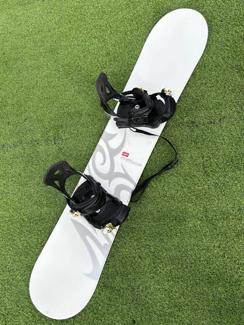 【専用】2点セット！スノーボード 板　ビンディングセット　144 SMサイズ