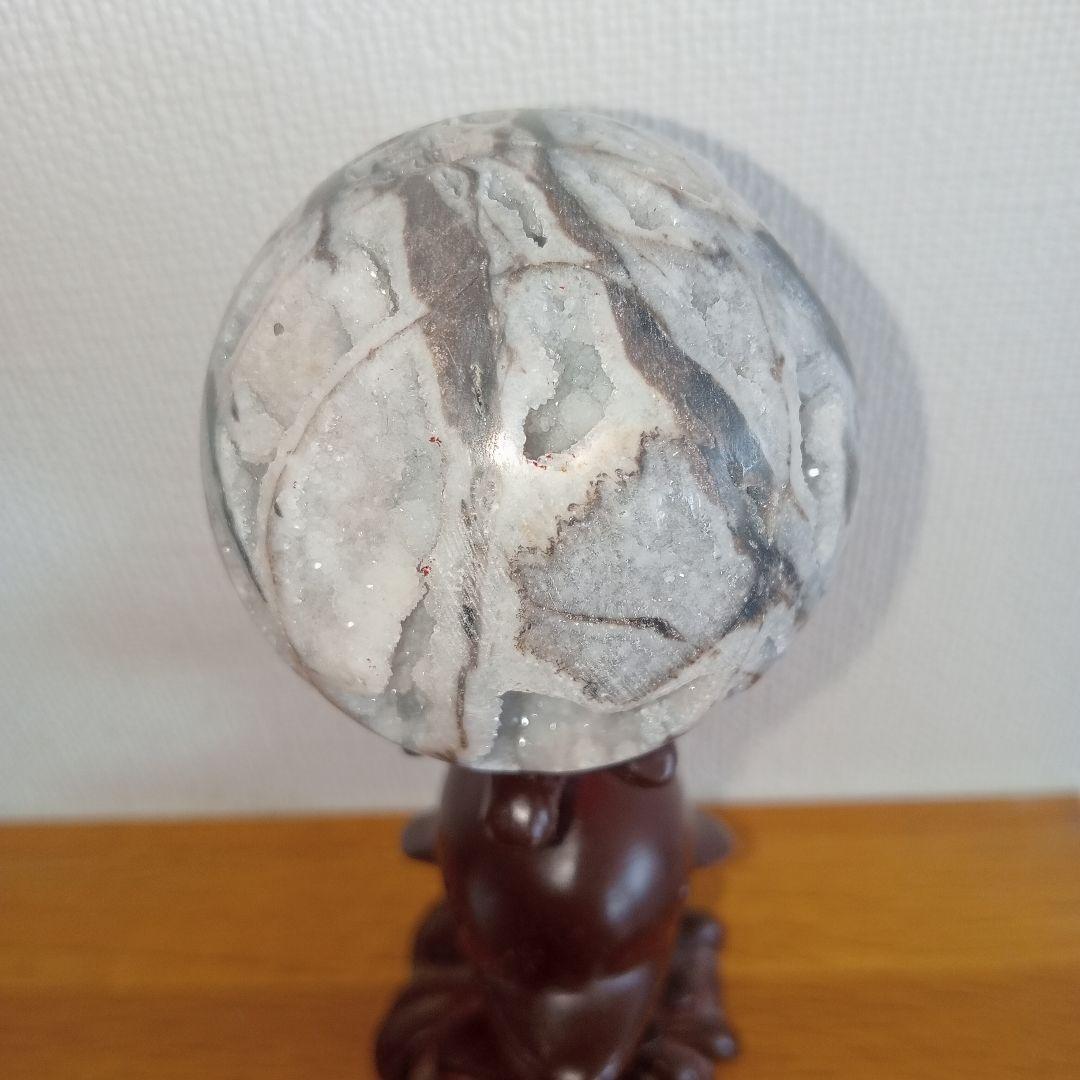 60mm 木の台つき　ジオード