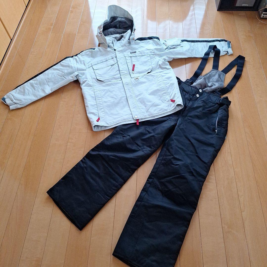 デサントDESCENTE　スノボーウエア　スキーウエア　上下メンズＬ