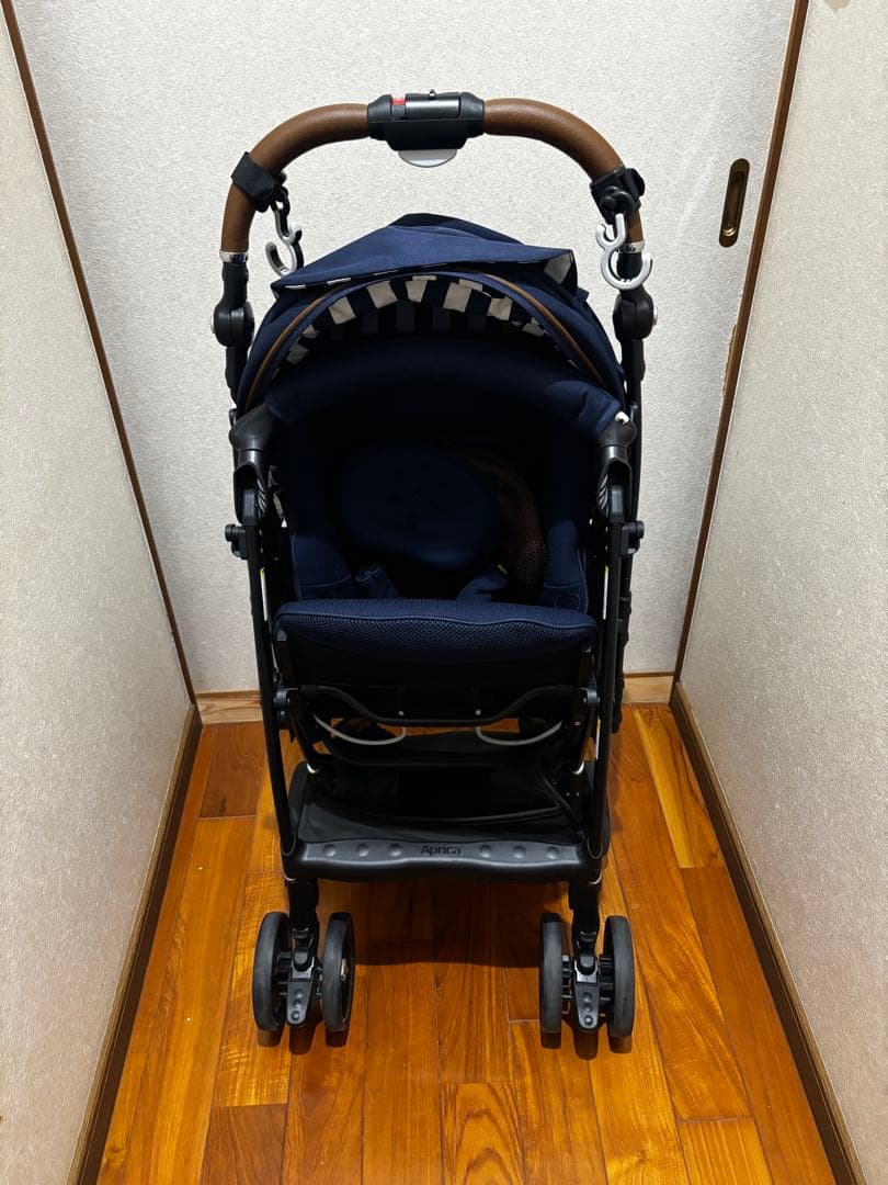 超美品　アップリカ ラクーナビッテクッション ベビーカー　2022年