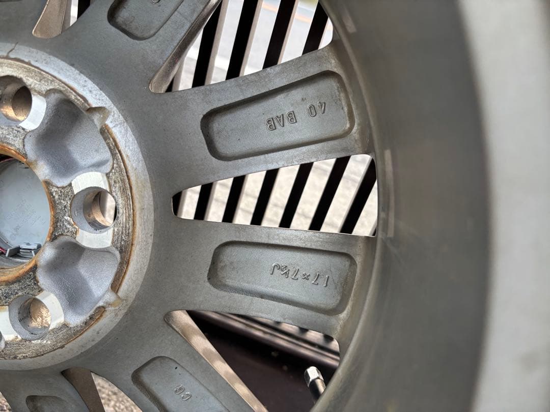 か*れ様 210系クラウンホイール 17インチ 4本 215/50R17 VRX