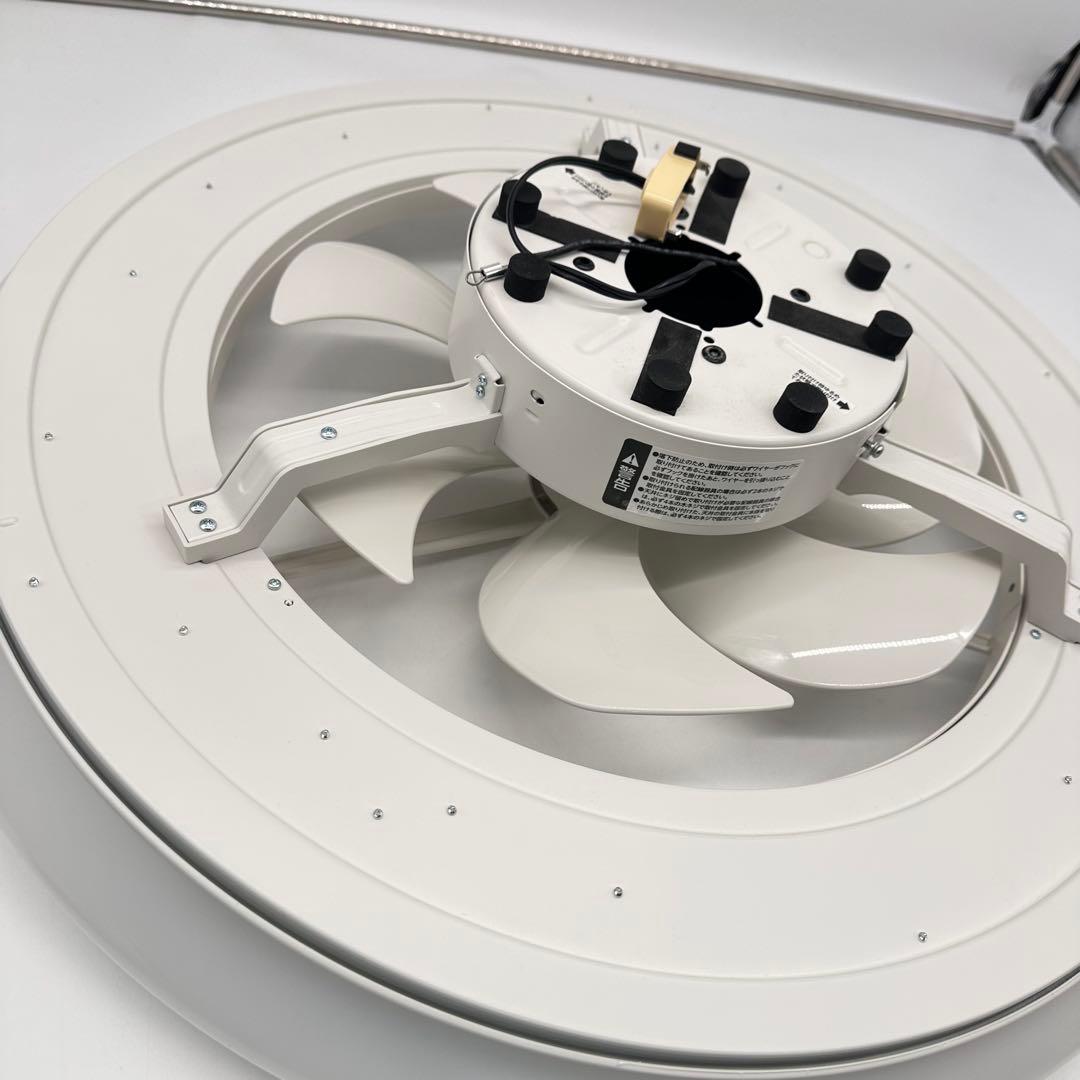 ドウシシャ　サーキュライト 14畳　KCC-G14CM　CIRCULIGHT