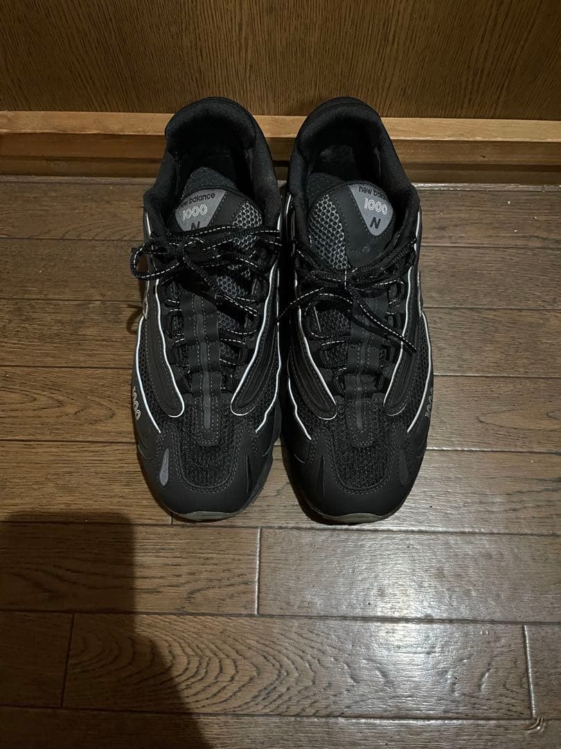 New Balance 1000 ブラックスニーカー