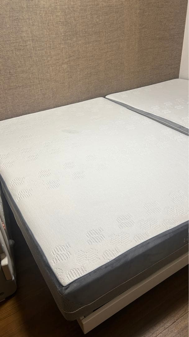 Limneマットレス　シングル＋ダブル【引取り限定】