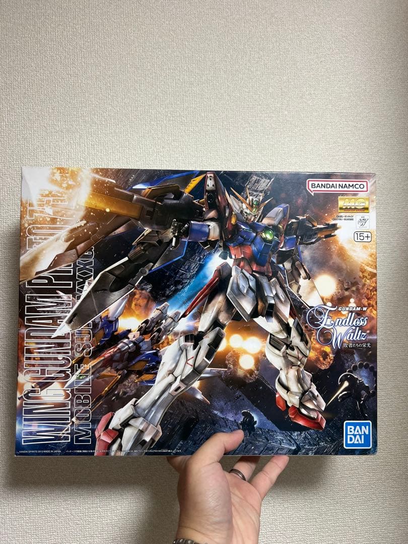 MG 1/100 ウイングガンダム プロトゼロ