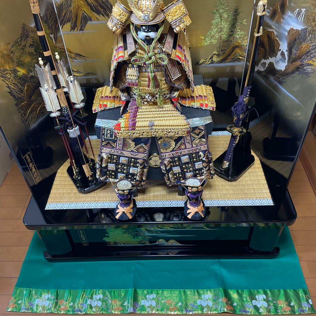 五月人形 豪華な武士の鎧