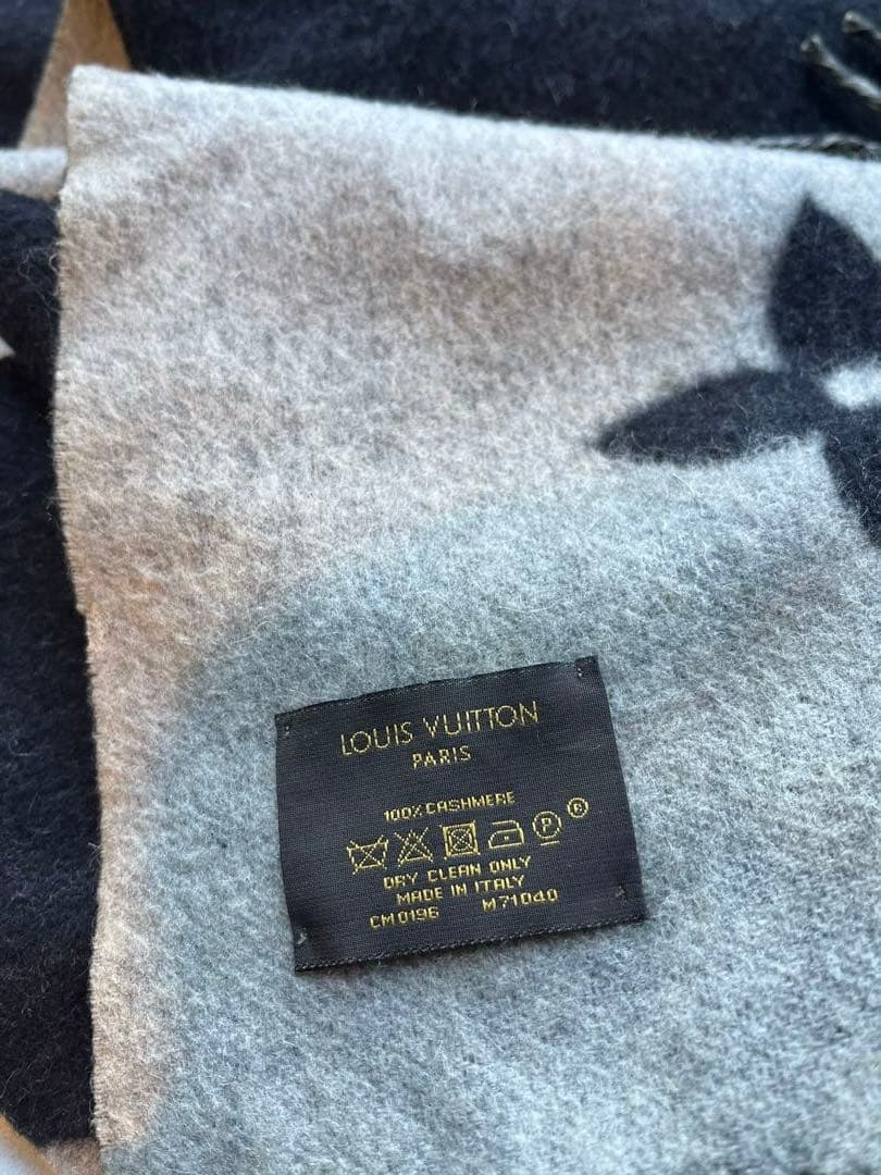 【正規品】LOUIS VUITTON ロゴ入りマフラー ブラックグレー　カシミヤ
