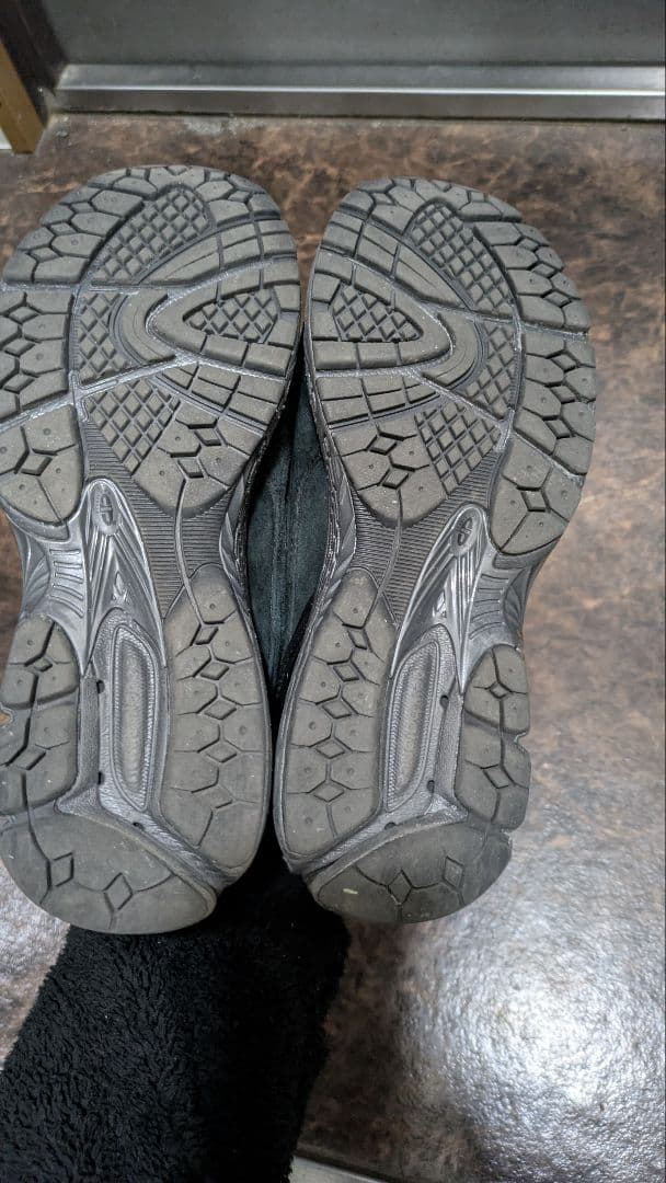 New Balance 1906L スエード ブラック スニーカー