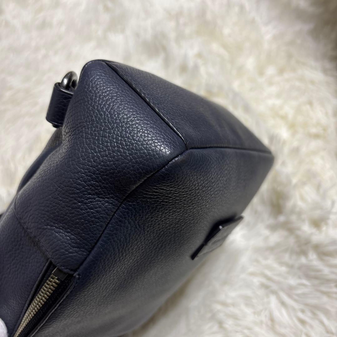 【コーチ】ボディバッグ ショルダーバッグレザー 本革 シボ革 ネイビー ブラック