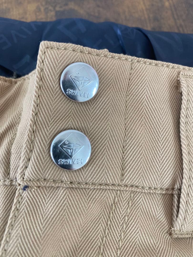 Swivel スウィベル　スキー スノーボード ウェア 上下セット　Mサイズ