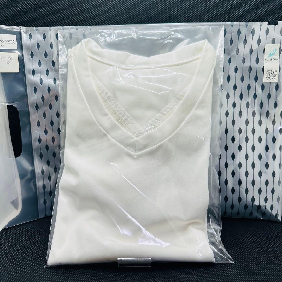 ★グラントイーワンズ★BiBi Grant パンプ　Vネック 半袖　Lサイズ