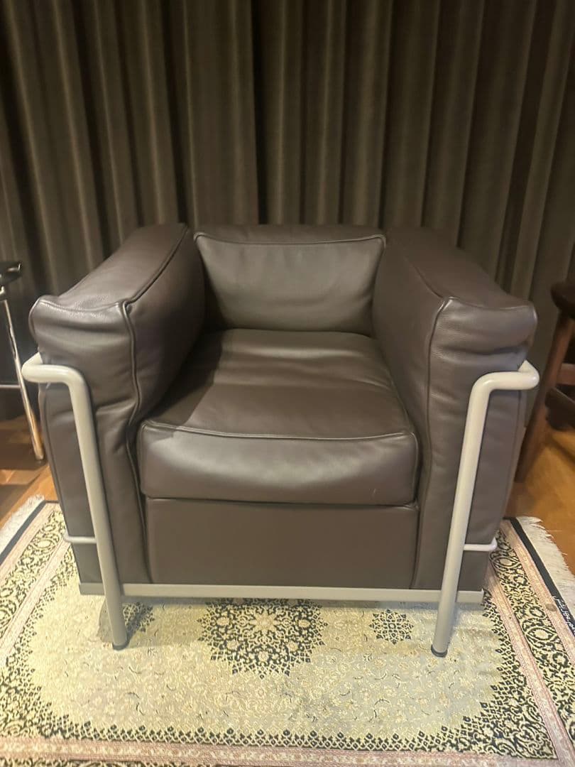 カッシーナ LCシリーズ 1人掛けソファ　ル コルビジェ