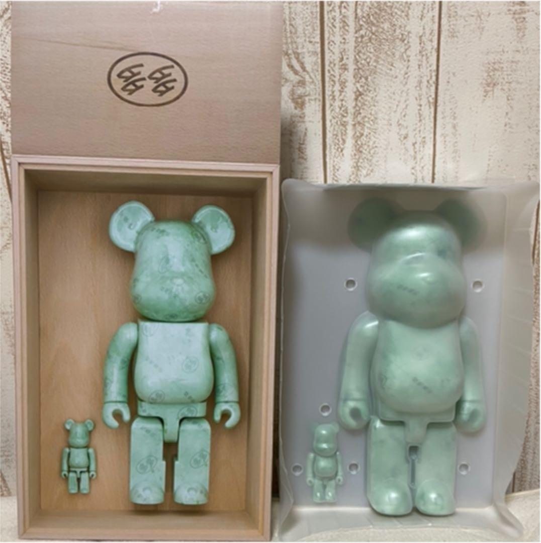 多多 DADA ベアブリック