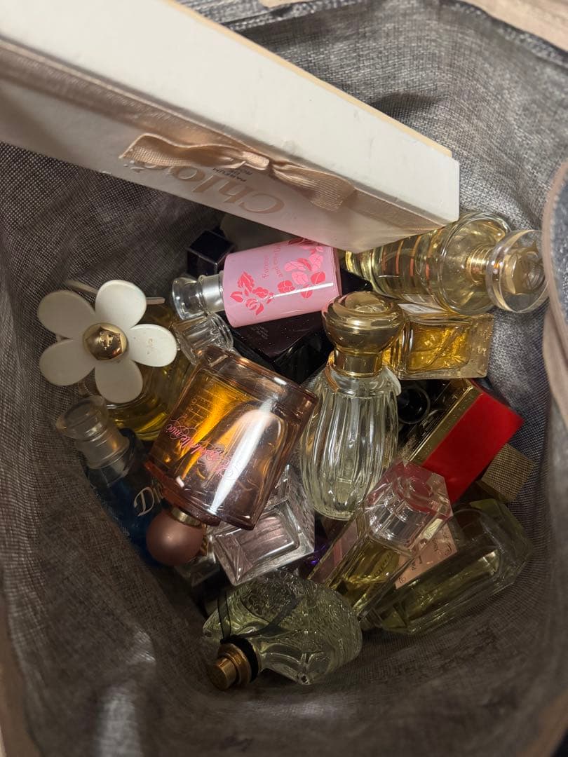 香水　まとめ売り　残量多め　種類色々